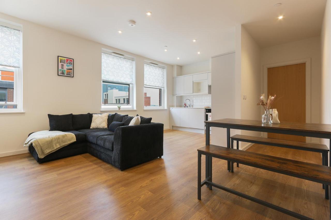 Modern 2-Bed Apartment, Free Parking, City Centre, Netflix & Pet Friendly - Hosted By Stay Host Save Sheffield Eksteriør bilde